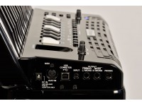 <b>Roland FR-4X BK Acordeão Electrónico Profissional de Teclas Preto BEST-SELLER</b> <b>Roland FR-4X BK Acordeão Electrónico Profissional de Teclas Preto BEST-SELLER</b>